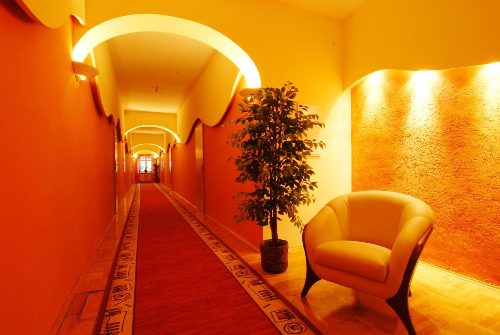 Hotel Restauracja Caspar Jelenia Gora Luaran gambar