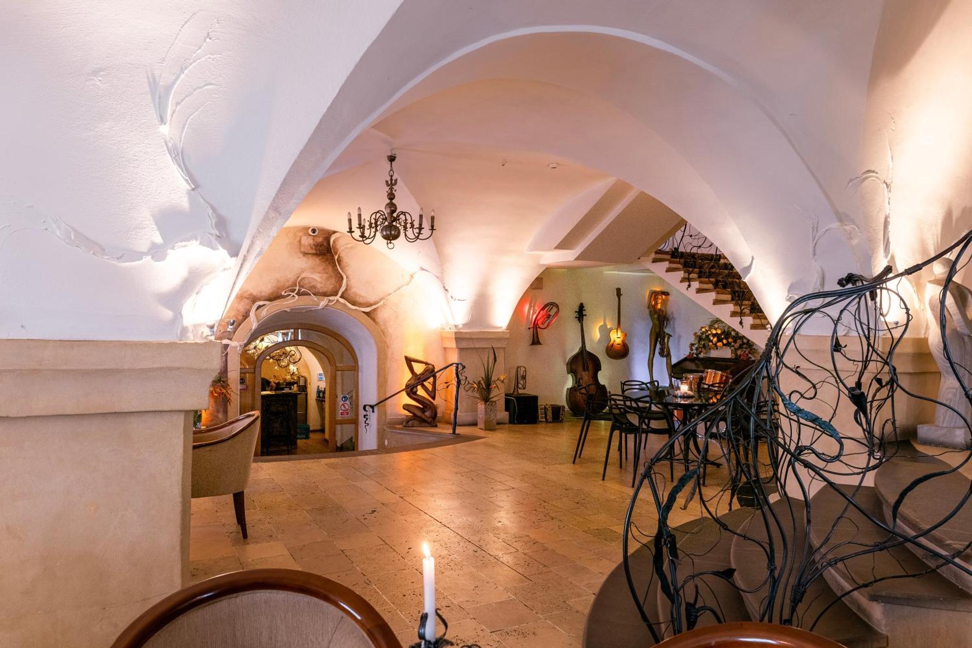 Hotel Restauracja Caspar Jelenia Gora Luaran gambar