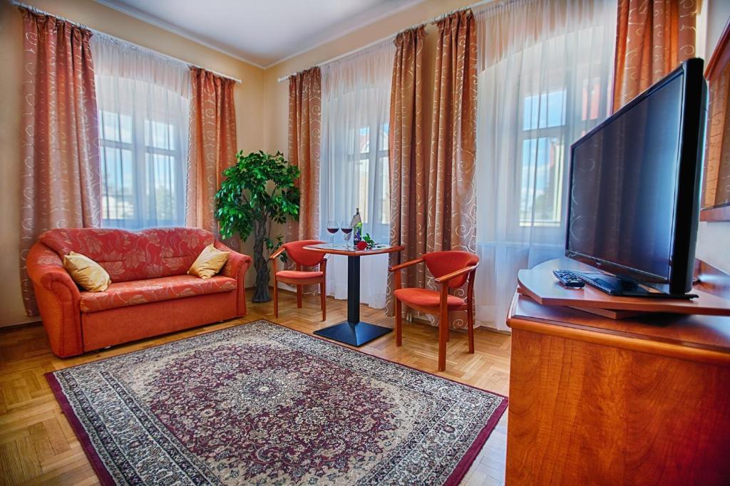 Hotel Restauracja Caspar Jelenia Gora Luaran gambar