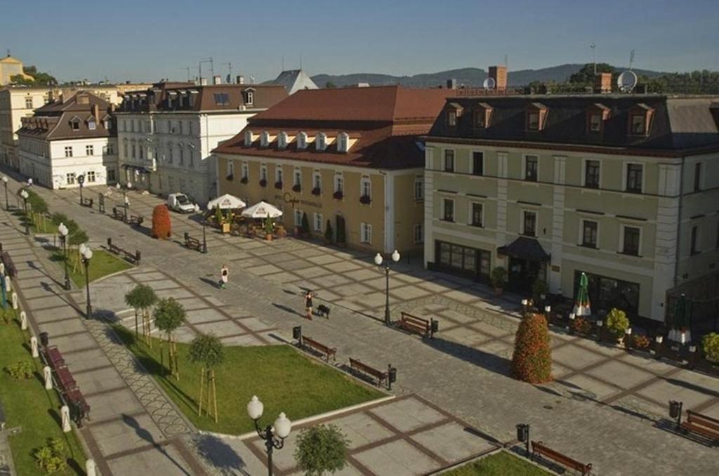 Hotel Restauracja Caspar Jelenia Gora Luaran gambar