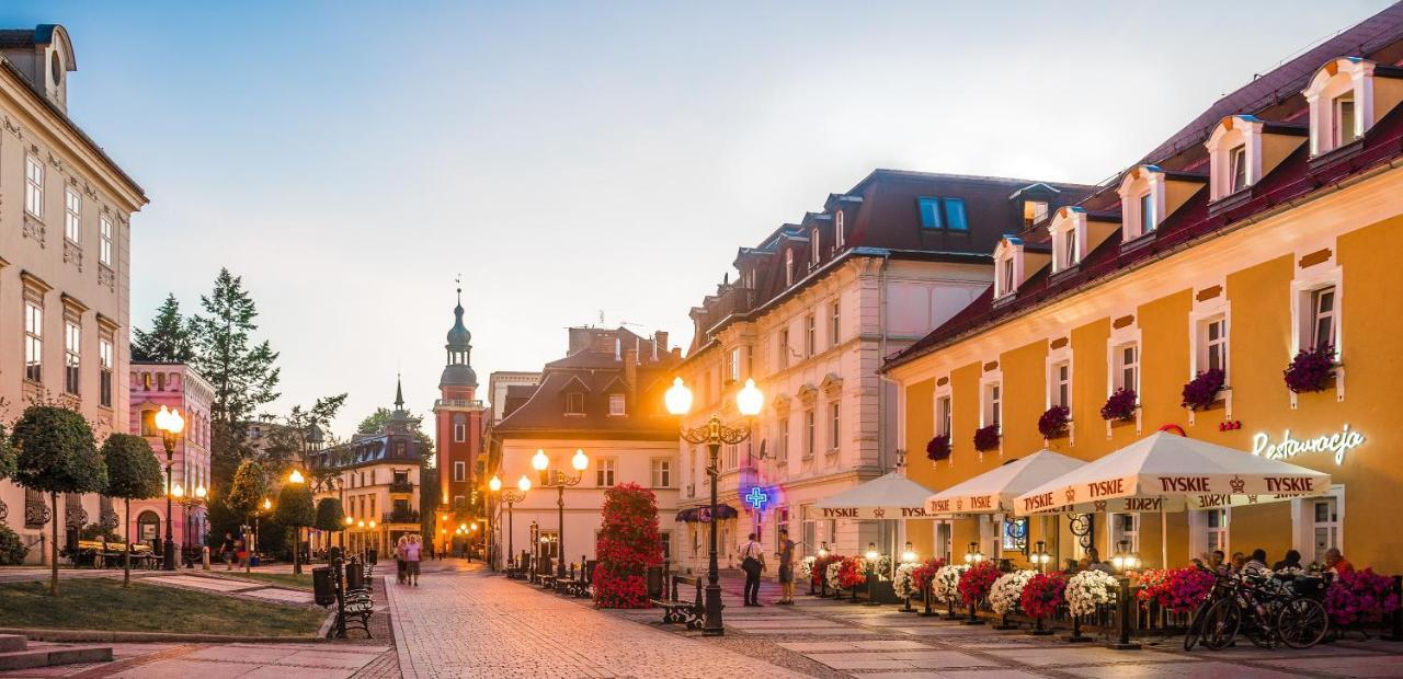 Hotel Restauracja Caspar Jelenia Gora Luaran gambar